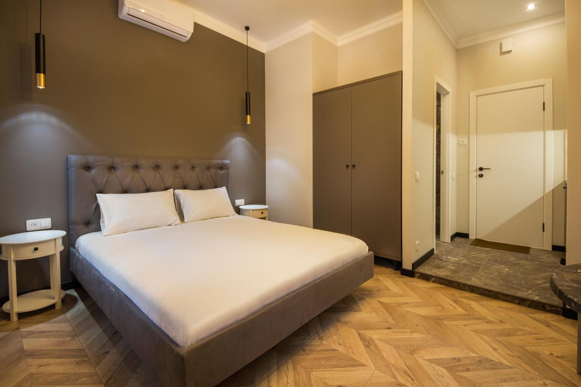 Self Check-In Apartments Maidan Area Kiev Exteriör bild